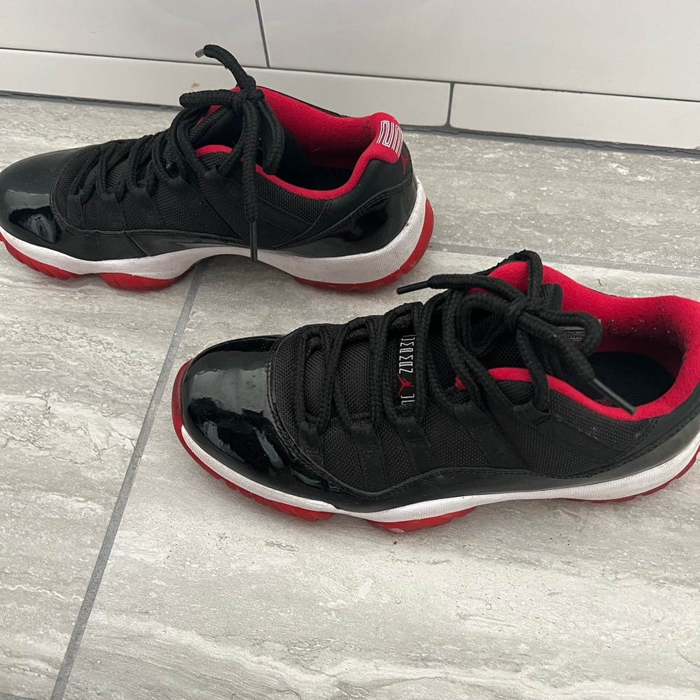 Air Jordan 11 Retro Low “Bred”